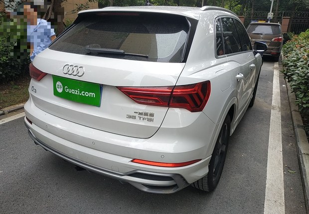 奥迪Q3 35TFSI 2020款 1.4T 自动 前驱 时尚动感型 (国Ⅵ) 