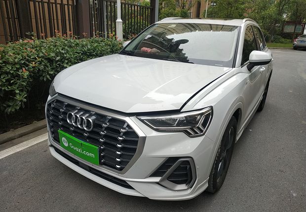 奥迪Q3 35TFSI 2020款 1.4T 自动 前驱 时尚动感型 (国Ⅵ) 