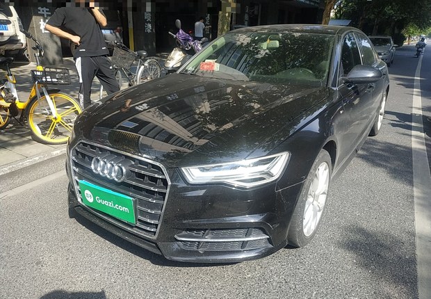 奥迪A6L 35TFSI 2018款 2.0T 自动 典藏版 (国Ⅴ) 