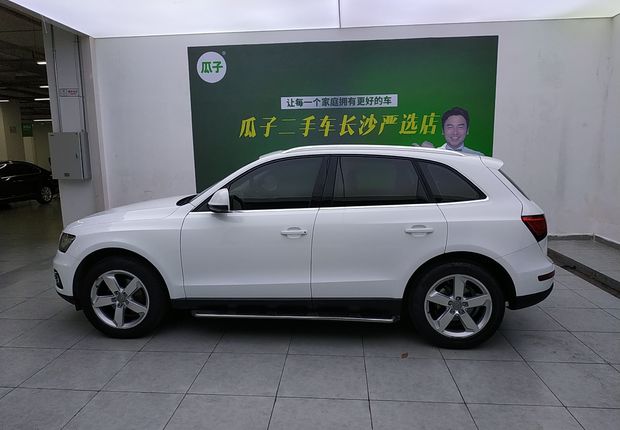 奥迪Q5 2015款 2.0T 自动 四驱 汽油 舒适型 (国Ⅴ) 