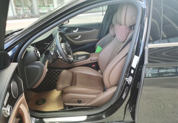 奔驰E级 E200L 2019款 2.0T 自动 汽油 运动型 (国Ⅴ) 