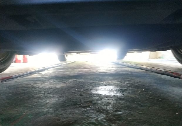 宝马2系敞篷 218i [进口] 2015款 1.5T 自动 