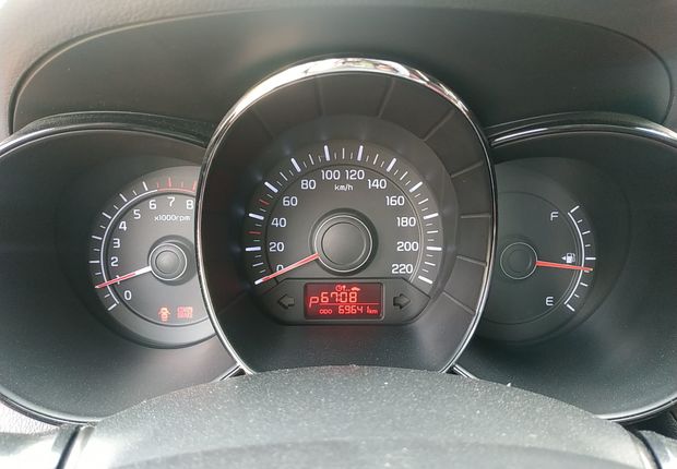 起亚K2 2012款 1.4L 自动 5门5座两厢车 GLS (国Ⅳ) 