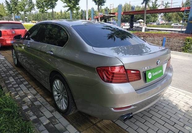 宝马5系 525Li 2017款 2.0T 自动 汽油 豪华设计套装 (国Ⅴ) 