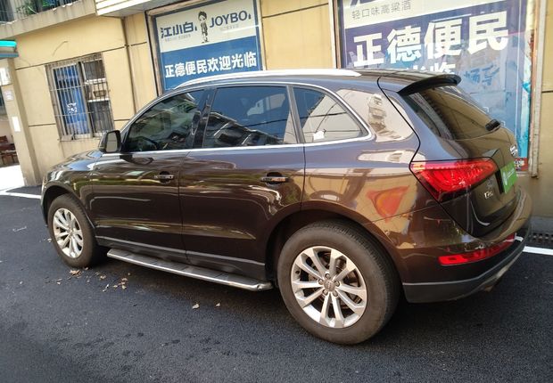 奥迪Q5 2013款 2.0T 自动 四驱 汽油 技术型 (国Ⅳ) 