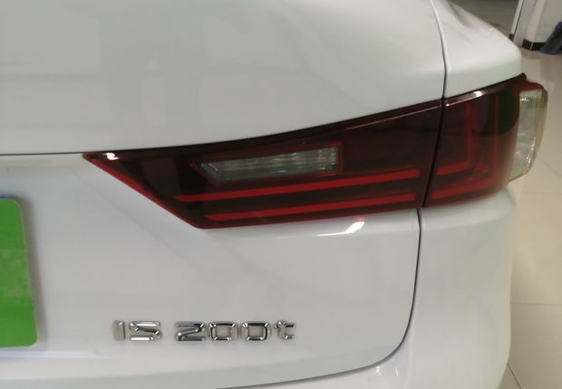 雷克萨斯IS 200t [进口] 2015款 2.0T 自动 汽油 F-SPORT 