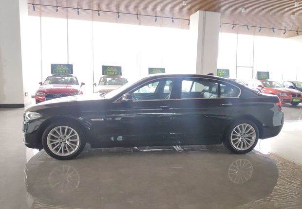 宝马5系 525Li 2014款 2.0T 自动 汽油 豪华设计套装 (国Ⅳ) 