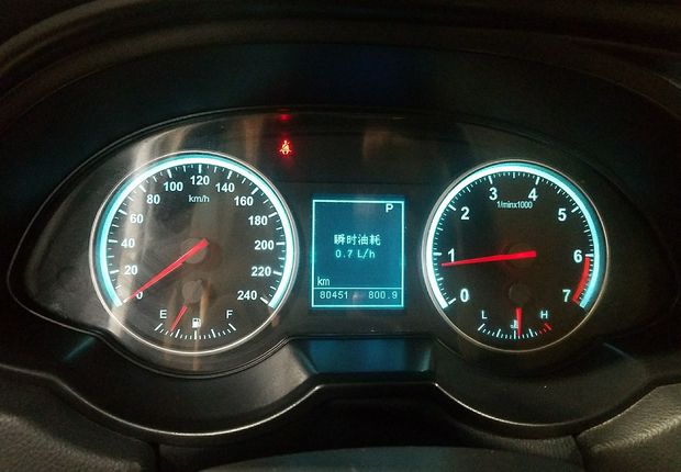 中华V5 2012款 1.6L 自动 前驱 舒适型 (国Ⅳ) 