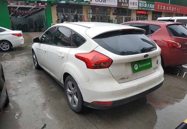 福特福克斯 2015款 1.6L 自动 5门5座两厢车 舒适型 (国Ⅴ) 