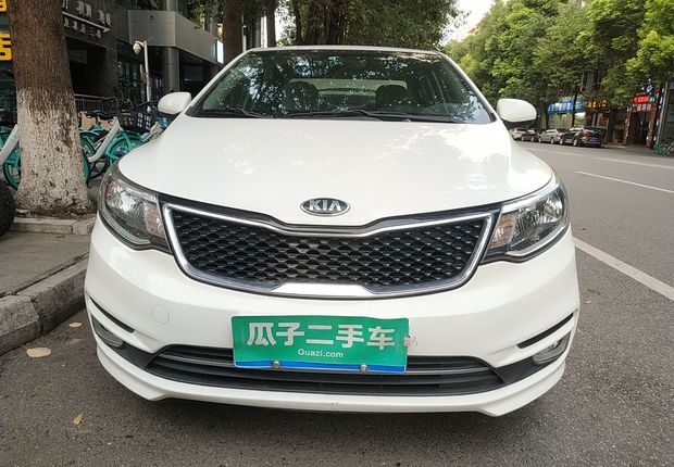 起亚K2 2015款 1.4L 手动 4门5座三厢车 GLS (国Ⅳ) 