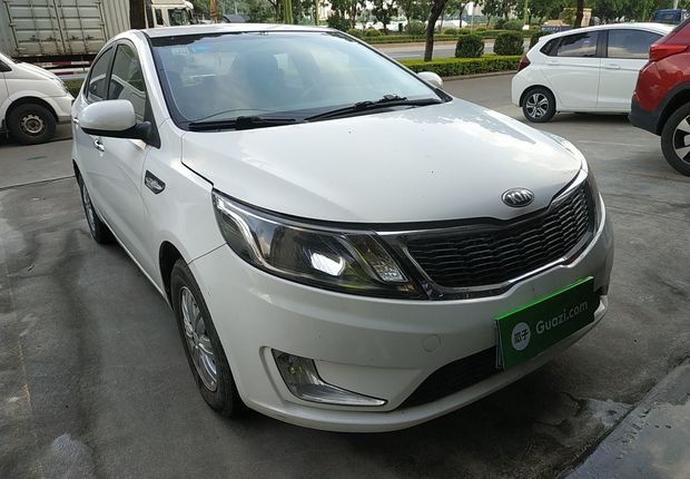 起亚K2 2012款 1.4L 自动 4门5座三厢车 GLS (国Ⅳ) 