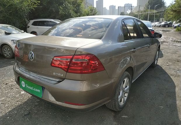 大众宝来 2015款 1.6L 自动 4门5座三厢车 质惠版舒适型 (国Ⅳ) 