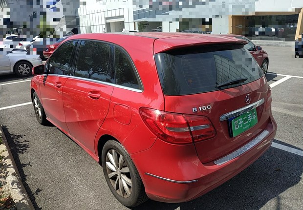 奔驰B级 B180 [进口] 2012款 1.6T 自动 汽油 