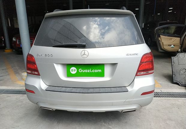 奔驰GLK GLK300 2013款 3.0L 自动 汽油 时尚型 (国Ⅳ) 