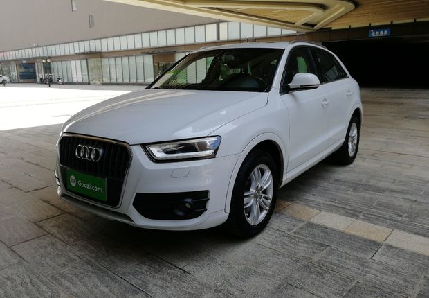 奥迪Q3 30TFSI 2015款 1.4T 自动 前驱 舒适型 (国Ⅴ) 