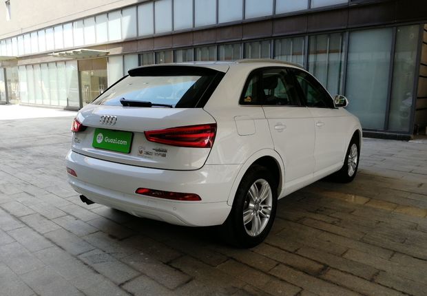 奥迪Q3 30TFSI 2015款 1.4T 自动 前驱 舒适型 (国Ⅴ) 