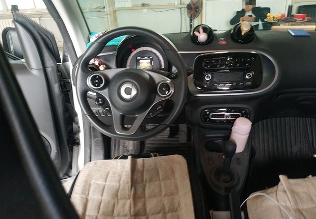 SmartForTwo [进口] 2015款 1.0L 自动 汽油 激情版 