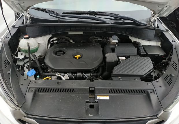 现代途胜 2015款 2.0L 自动 前驱 智能型 (国Ⅳ) 