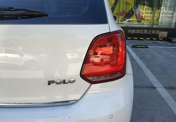 大众POLO 2014款 1.4L 自动 5门5座两厢车 豪华版 (国Ⅴ) 