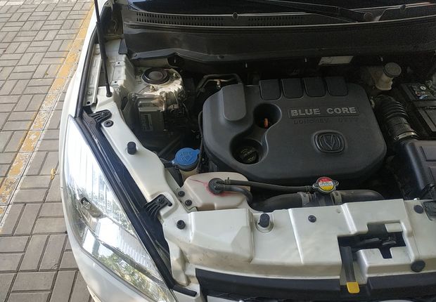 长安CS35 2015款 1.6L 手动 前驱 豪华型 (国Ⅳ) 