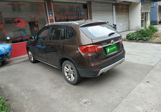 中华V5 2012款 1.5T 手动 前驱 运动型 (国Ⅳ) 