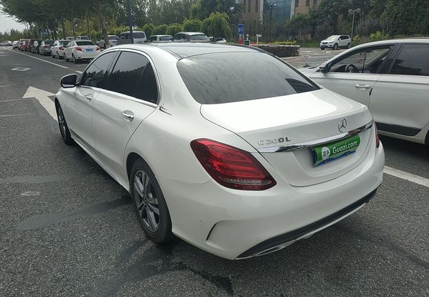 奔驰C级 C200L 2017款 2.0T 自动 改款运动版 (国Ⅴ) 