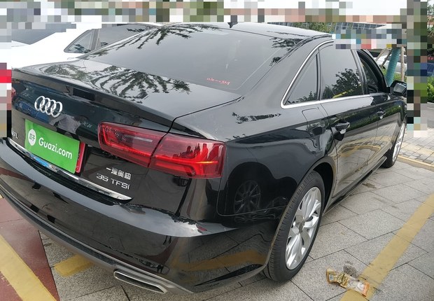 奥迪A6L 35TFSI 2018款 2.0T 自动 时尚型30周年纪念版 (国Ⅴ) 