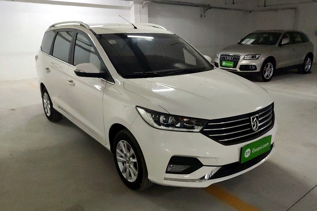 宝骏360 2018款 1.5l 手动精英型 国v 基本信息
