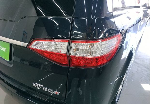 纳智捷大7 MPV 2015款 2.0T 自动 7座 豪华型 (国Ⅴ) 