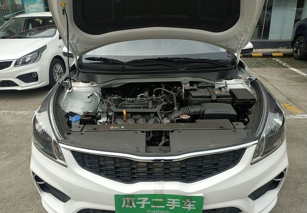 起亚K2 2019款 1.4L 自动 4门5座三厢车 15周年特别版GLS (国Ⅵ) 