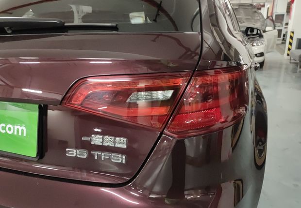 奥迪A3 35TFSI 2014款 1.4T 自动 汽油 舒适型Sportback (国Ⅳ) 