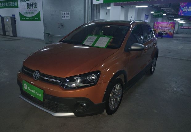 大众POLO Cross 2016款 1.6L 自动 汽油 (国Ⅴ) 