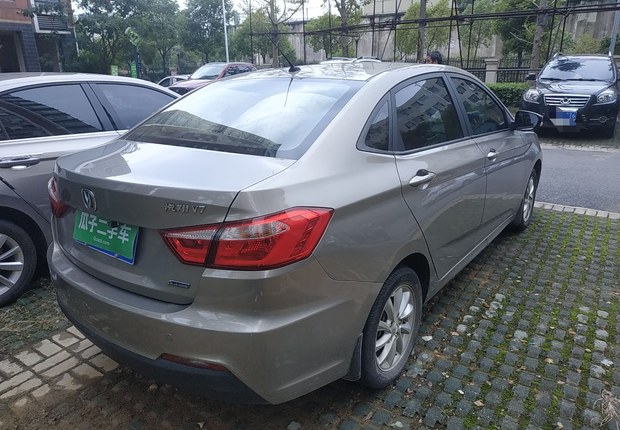 长安悦翔V7 2016款 1.6L 手动 乐动型 (国Ⅴ) 