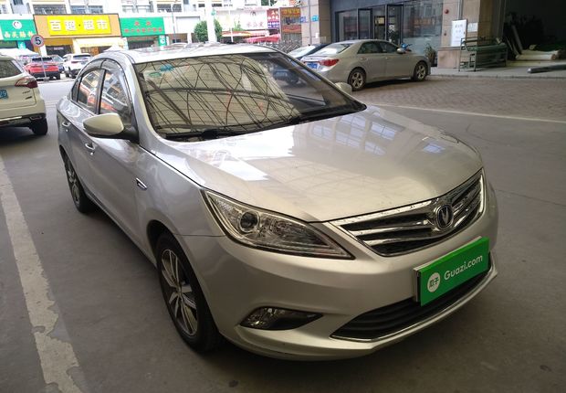 长安逸动 2015款 1.6L 手动 豪华型 (国Ⅴ) 