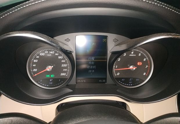 奔驰C级 C200L 2015款 2.0T 自动 运动型改款 (国Ⅴ) 