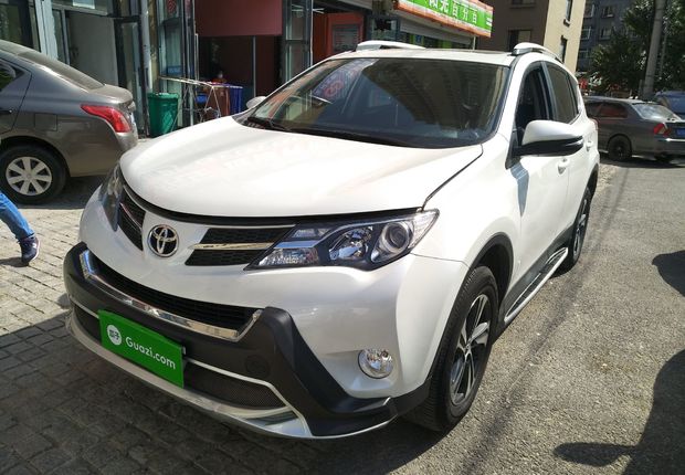 丰田RAV4 2015款 2.0L 自动 前驱 风尚版 (国Ⅴ) 