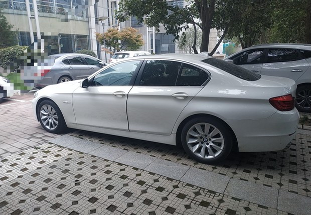 宝马5系 535i [进口] 2011款 3.0T 自动 汽油 领先运动型 