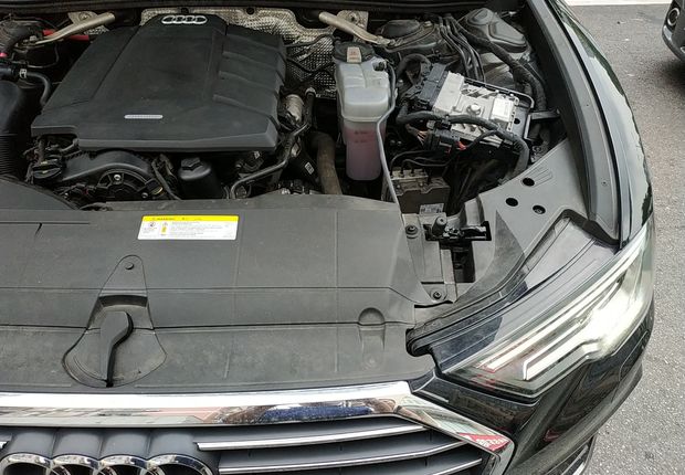 奥迪A6L 45TFSI 2019款 2.0T 自动 臻选动感型 (国Ⅵ) 