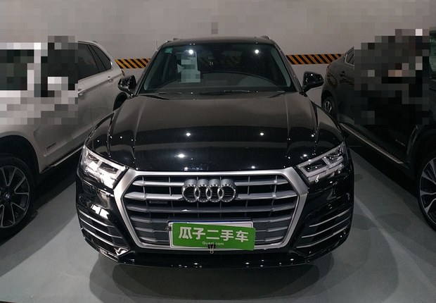 奥迪Q5L 40TFSI 2018款 2.0T 自动 荣享时尚型 (国Ⅴ) 