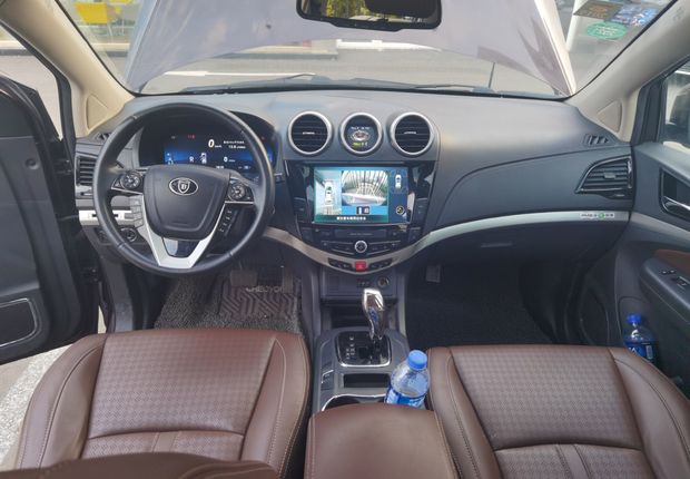 比亚迪S7 2015款 2.0T 自动 旗舰型 (国Ⅳ) 
