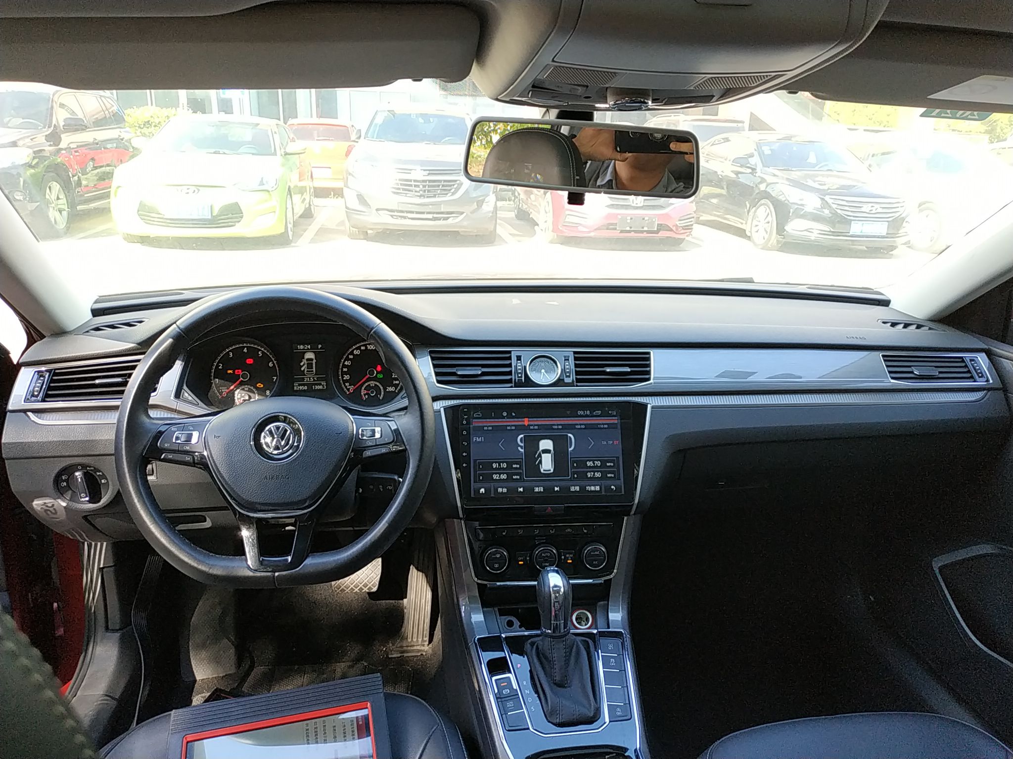 大众帕萨特 2016款 1.8t 自动 汽油 330tsi尊荣版 (国Ⅴ)