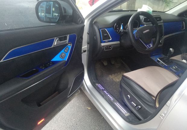 哈弗哈弗H6 Coupe 蓝标 2015款 2.0T 手动 精英型 (国Ⅴ) 