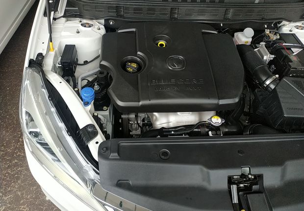 长安逸动DT 2018款 1.6L 自动 前驱 智享型 (国Ⅴ) 