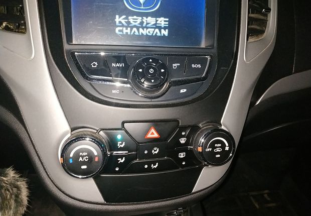 长安CS35 2015款 1.6L 手动 前驱 豪华型 (国Ⅴ) 
