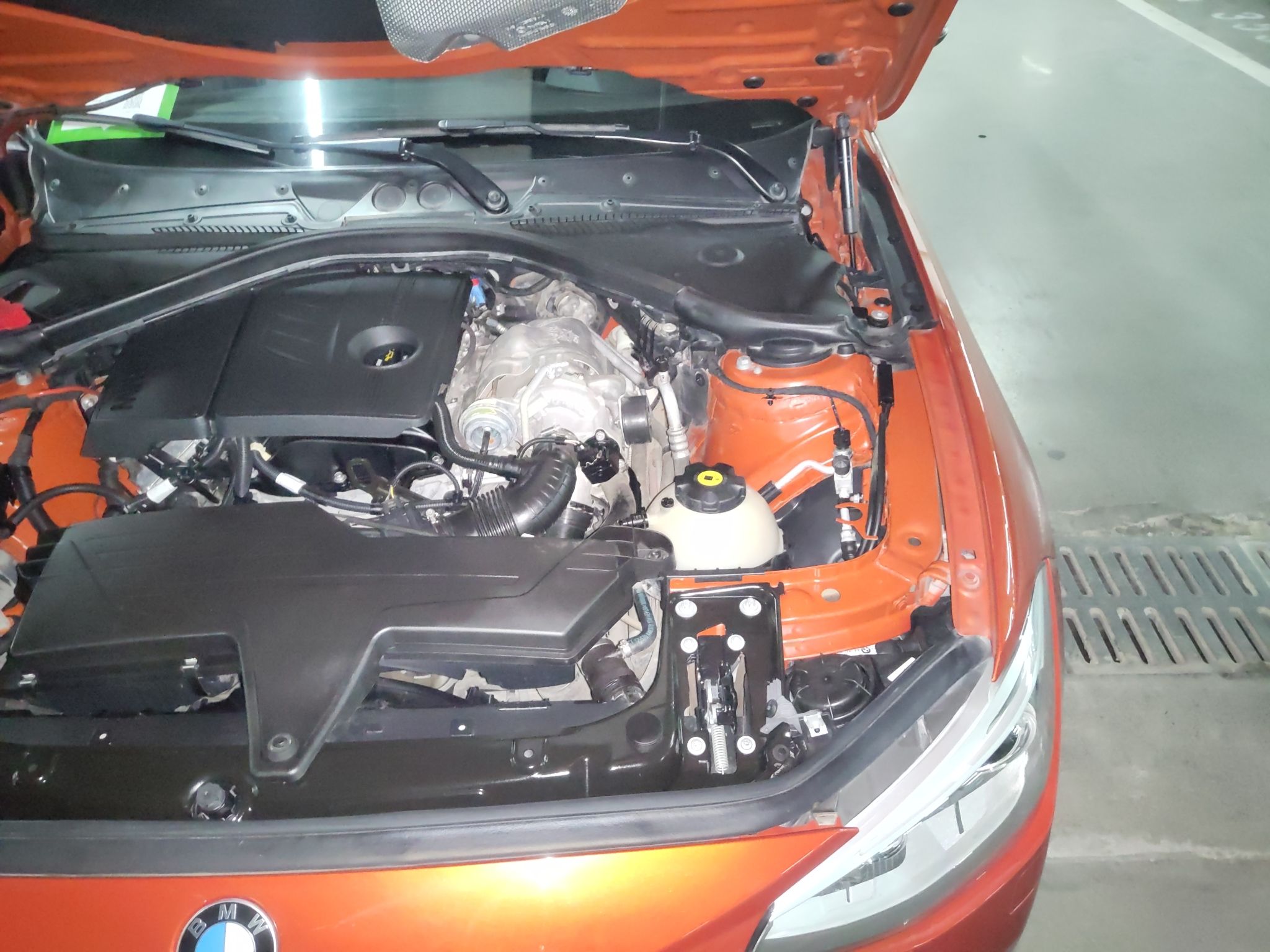 宝马1系116i进口2013款16t自动汽油改款都市版