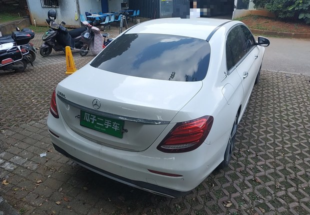 奔驰E级 E200L 2016款 2.0T 自动 汽油 运动型 (国Ⅴ) 