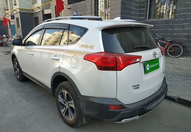 丰田RAV4 2015款 2.0L 自动 前驱 风尚版 (国Ⅴ) 