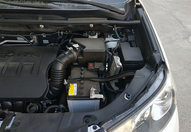 丰田RAV4 2015款 2.0L 自动 前驱 风尚版 (国Ⅴ) 