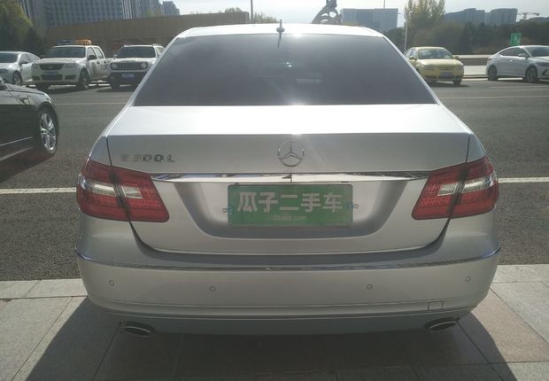 奔驰E级 E300L 2013款 3.0L 自动 汽油 优雅型 (国Ⅳ) 