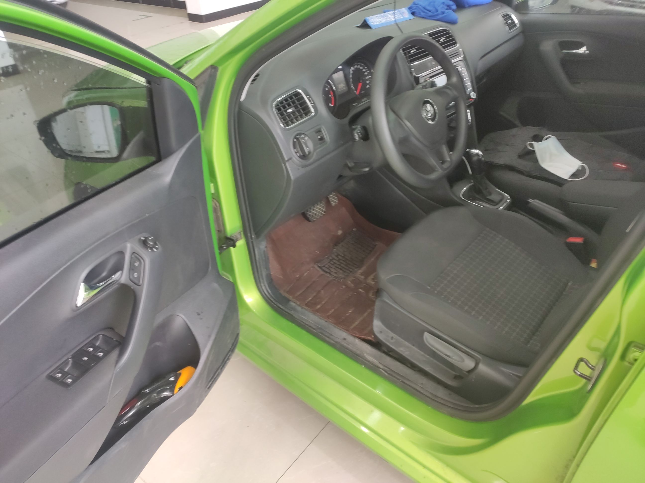 大众POLO 2014款 1.6L 自动 5门5座两厢车 舒适版 (国Ⅴ) 